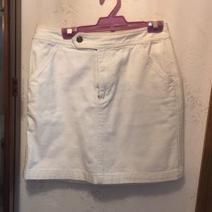White denim skirt